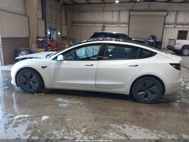 Tesla Model 3 Standard Range Plus Rear-wheel Drive 2021 5YJ3E1EAXMF017417 Image 14