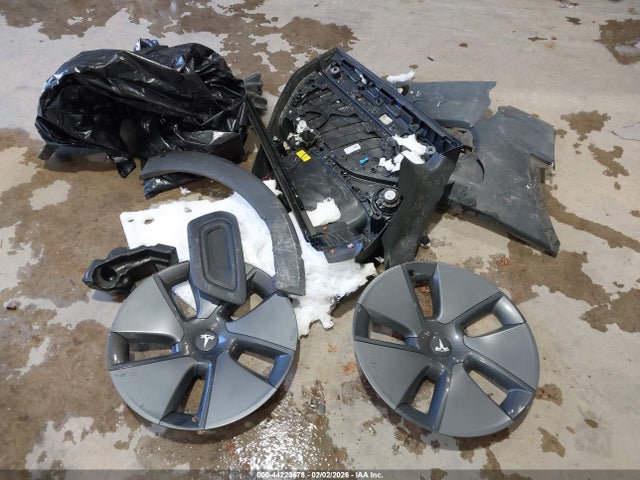 Tesla Model 3 Standard Range Plus Rear-wheel Drive 2021 5YJ3E1EAXMF017417 Image 11