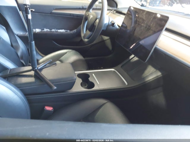 2021 TESLA MODEL 3 5YJ3E1EAXMF017417 Photo 4