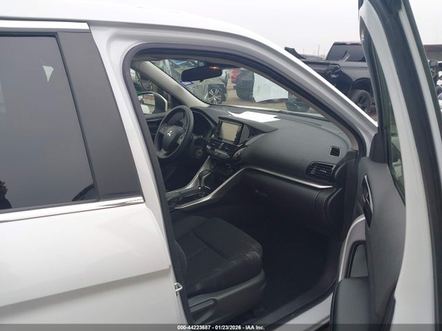 2022 MITSUBISHI ECLIPSE CROSS JA4ASUAA0NZ013938 Photo 4
