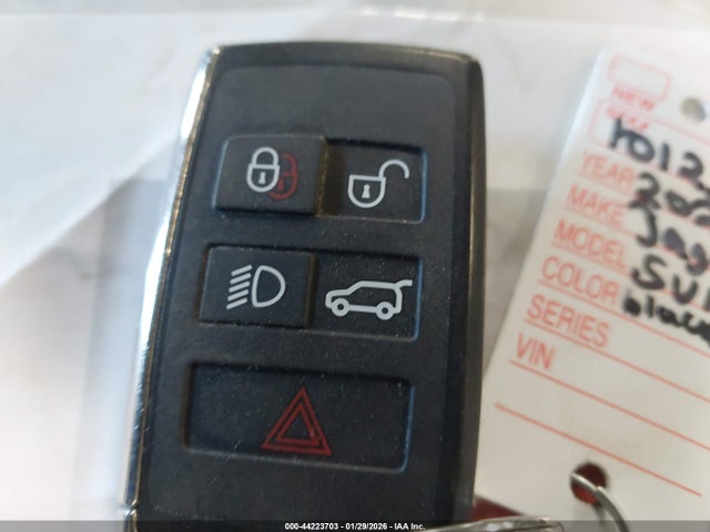 2021 JAGUAR F-PACE SADCZ2EEXMA682344 Photo 10