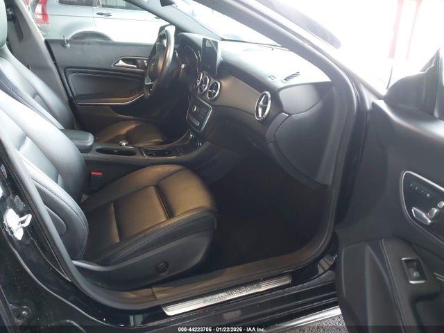 Mercedes-Benz CLA 250 2017 WDDSJ4EB6HN453518 Image 5