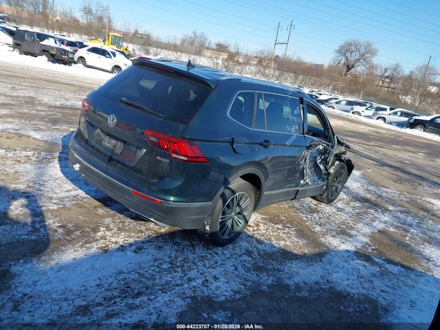 3VV2B7AXXKM101569 Volkswagen Tiguan 2.0t Se/2.0t Sel/2.0t Sel R-line/2.0t Sel R-line Black