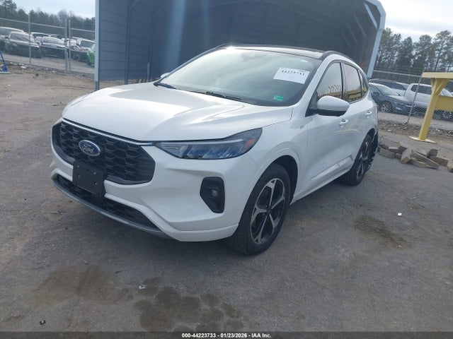 Ford Escape St-line Select 2024 1FMCU9NA7RUB41592 Image 2