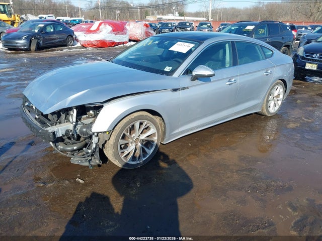 2021 AUDI A5 SPORTBACK WAUCBCF57MA041444 Photo 1