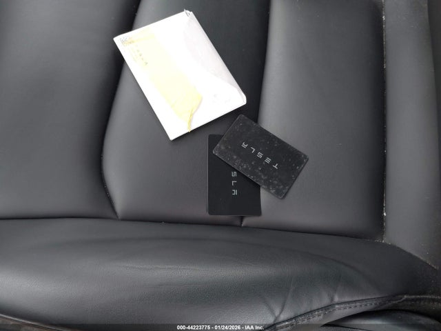 2023 TESLA MODEL Y 7SAYGDEE9PA137640 Photo 10