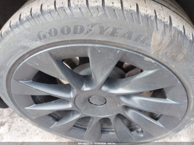 7SAYGDEE9PA137640 Tesla Model Y Awd/long Range Dual Motor All-wheel Drive