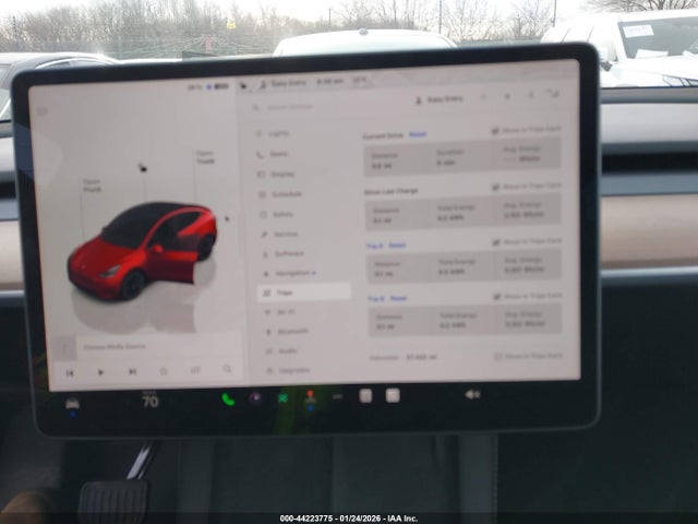 2023 TESLA MODEL Y 7SAYGDEE9PA137640 Photo 6