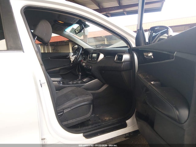 5XYPG4A30HG266893 KIA Sorento 2.4l Lx
