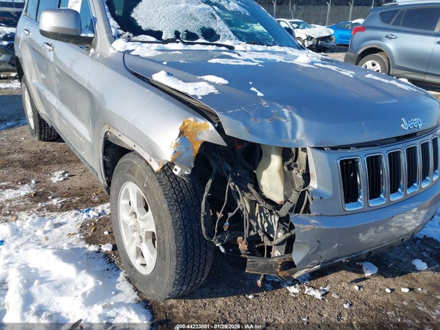 2014 JEEP GRAND CHEROKEE 1C4RJFAGXEC384796 Photo 5