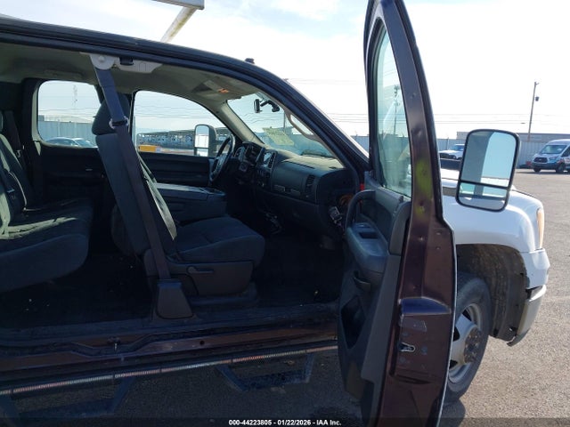 Продаж на аукціоні авто 2009 Gmc Sierra 3500hd Chassis Sle, vin: 1GDJC89689E149902, номер лоту: 44223805