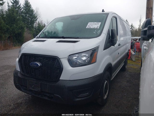 Ford Transit-250 2023 1FTBR1Y87PKA75422 Image 2