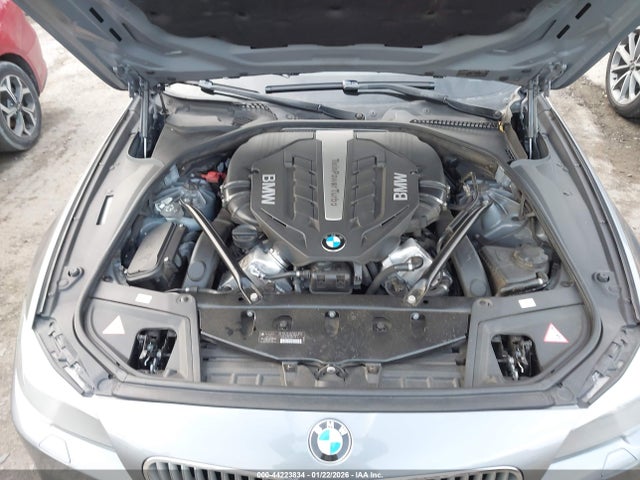 2013 BMW 550I WBAFR9C53DDX80566 Photo 9