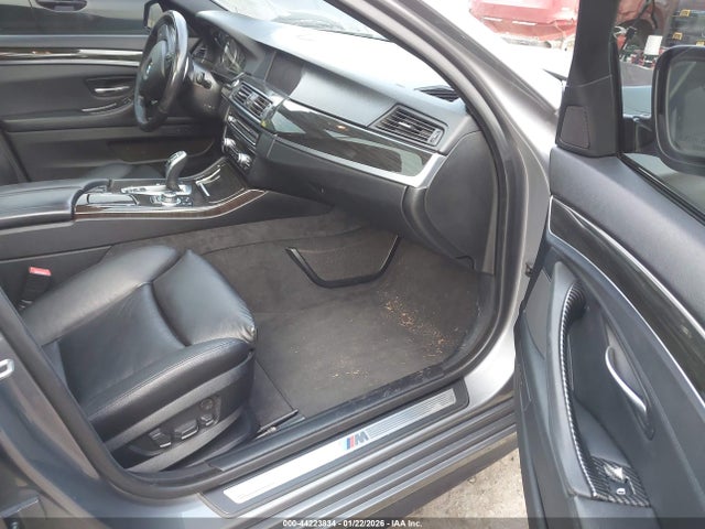 2013 BMW 550I WBAFR9C53DDX80566 Photo 4
