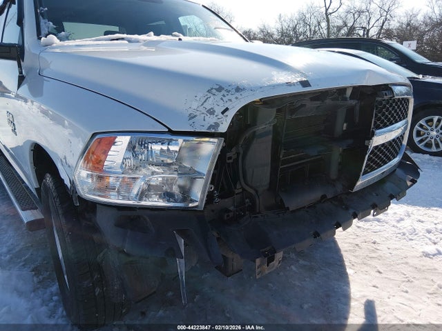 Aukcja sprzedaży 2019 Ram 1500 Classic Tradesman  4x2 5'7 Box, vin: 3C6RR6KG0KG686671, numer aukcji: 44223847