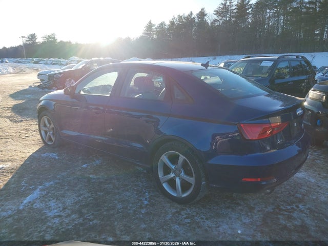 2015 Audi A3 2.0t Premium მანქანა იყიდება აუქციონზე, vin: WAUBFGFF9F1119242, აუქციონის ნომერი: 44223855