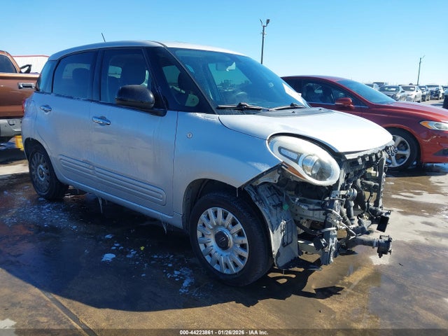 2014 FIAT 500L ZFBCFAAH8EZ010397 Photo 0