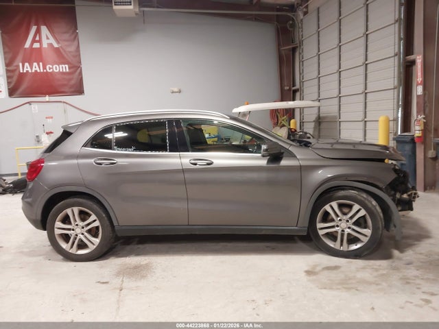 WDCTG4GB1FJ117476 Mercedes-Benz Gla 250 4matic