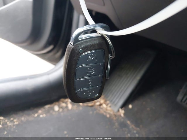 2022 HYUNDAI IONIQ HYBRID KMHC75LC6NU269076 Photo 10