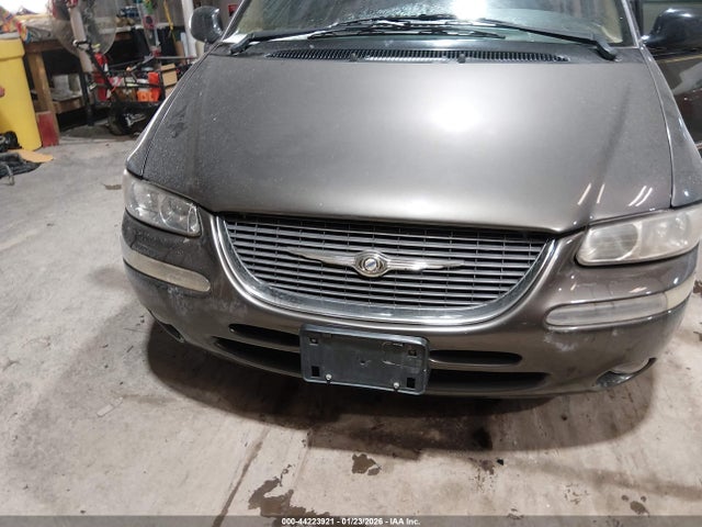 1998 CHRYSLER TOWN & COUNTRY 1C4GP64L2WB672172 Photo 5