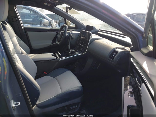 Subaru Solterra Limited 2024 JTMABABA1RA082063 Image 5