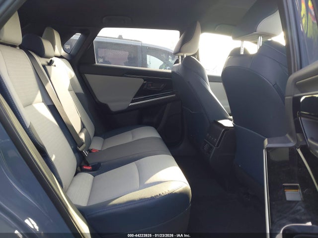 Subaru Solterra Limited 2024 JTMABABA1RA082063 Image 8