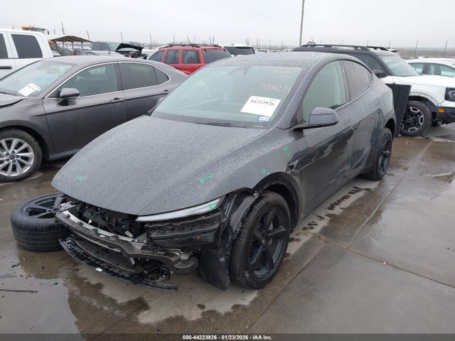 Продажа на аукционе авто 2026 Tesla Model Y Premium Rear-wheel Drive/standard Rear-wheel Drive, vin: 7SAYGDEDXTA428424, номер лота: 44223926