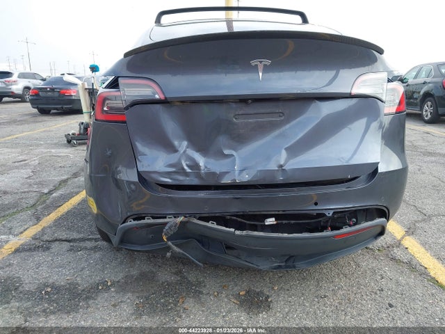 2021 TESLA MODEL Y 5YJYGDEE2MF082217 Photo 5