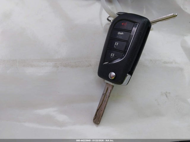 4T1B11HK3KU167395 Toyota CAMRY SE