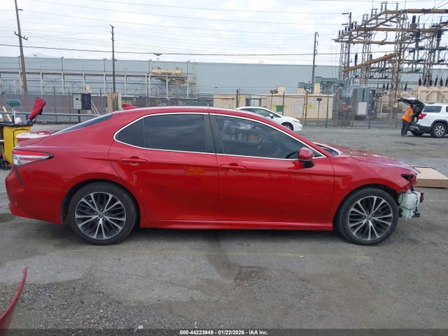 4T1B11HK3KU167395 Toyota CAMRY SE