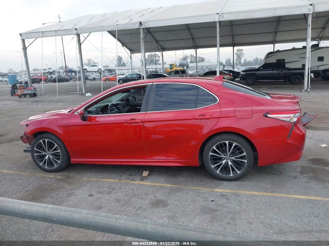 4T1B11HK3KU167395 Toyota CAMRY SE