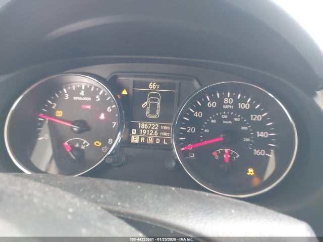 JN8AS5MT4FW162028 Nissan Rogue Select S