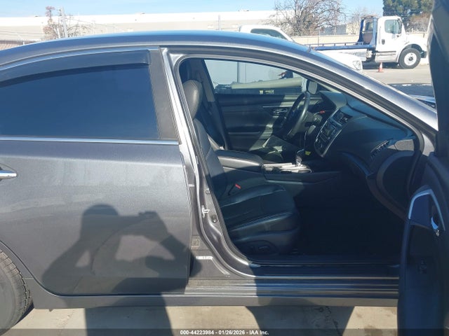 1N4AL3AP0JC191031 Nissan Altima 2.5 Sl