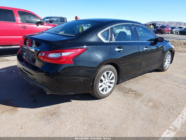 1N4AL3AP0HN306905 Nissan Altima 2.5 S