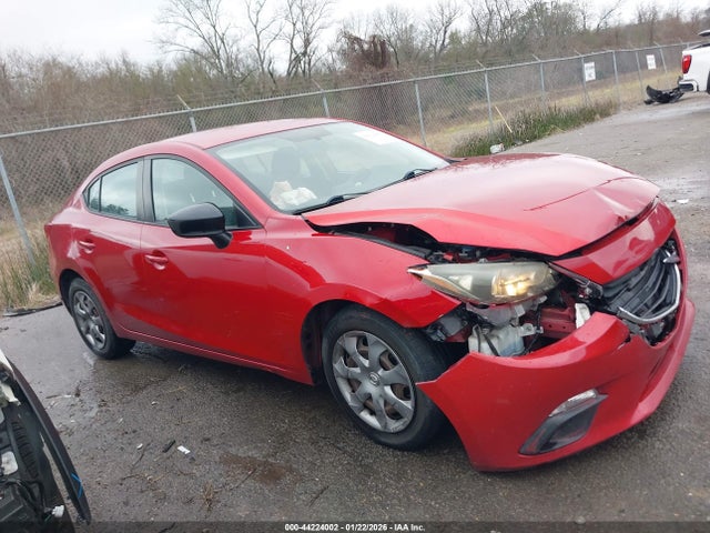 Продажа на аукционе авто 2014 Mazda Mazda3 I Sport, vin: JM1BM1U7XE1211640, номер лота: 44224002