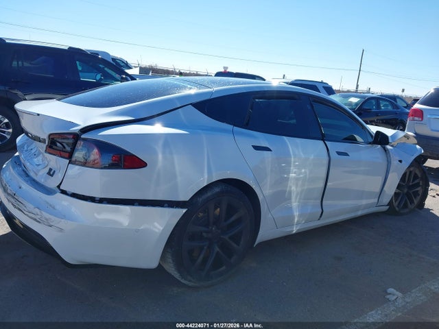 Продаж на аукціоні авто 2021 Tesla Model S Plaid Tri Motor All-wheel Drive, vin: 5YJSA1E62MF452886, номер лоту: 44224071