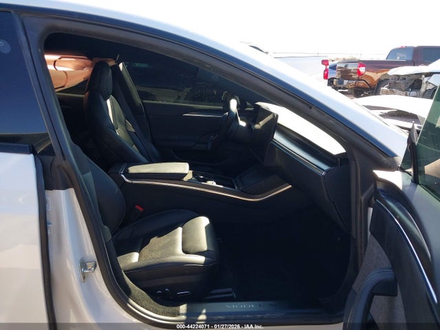 Продаж на аукціоні авто 2021 Tesla Model S Plaid Tri Motor All-wheel Drive, vin: 5YJSA1E62MF452886, номер лоту: 44224071