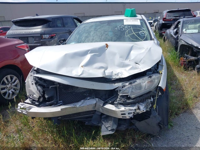 19XFC2F72JE207712 Honda CIVIC EX