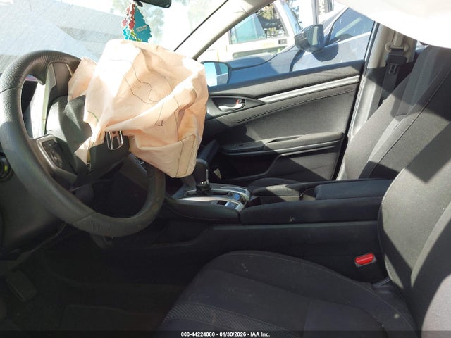 19XFC2F72JE207712 Honda CIVIC EX