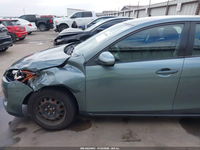 Продажа на аукционе авто 2012 Mazda Mazda3 I Sport, vin: JM1BL1UF4C1552541, номер лота: 44224082