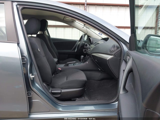 Продажа на аукционе авто 2012 Mazda Mazda3 I Sport, vin: JM1BL1UF4C1552541, номер лота: 44224082