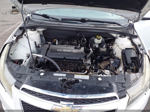 1G1PA5SH7E7418512 Chevrolet Cruze Ls Auto