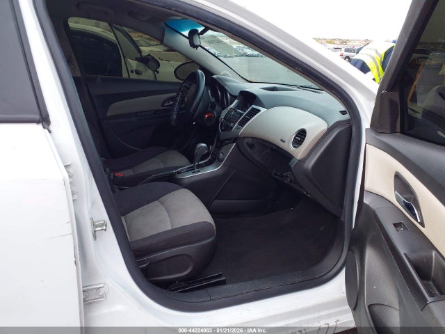 1G1PA5SH7E7418512 Chevrolet Cruze Ls Auto