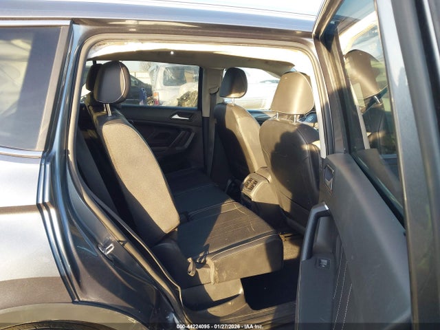 3VV2B7AX7NM019562 Volkswagen Tiguan 2.0t Se