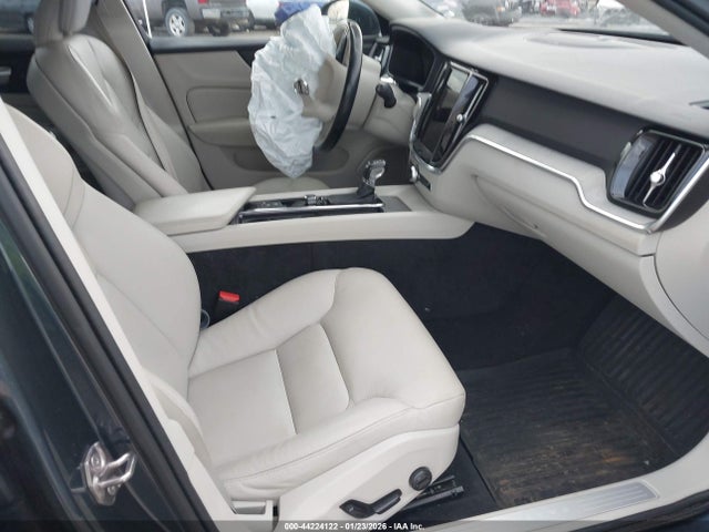 2022 VOLVO V60 CROSS COUNTRY YV4102WK5N1086364 Photo 4
