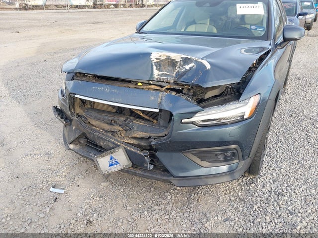 2022 VOLVO V60 CROSS COUNTRY YV4102WK5N1086364 Photo 5