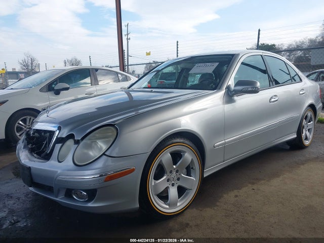 2007 MERCEDES-BENZ E 550 WDBUF72X07B065267 Photo 1
