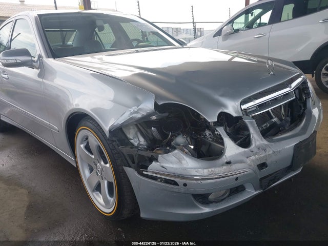 2007 MERCEDES-BENZ E 550 WDBUF72X07B065267 Photo 5
