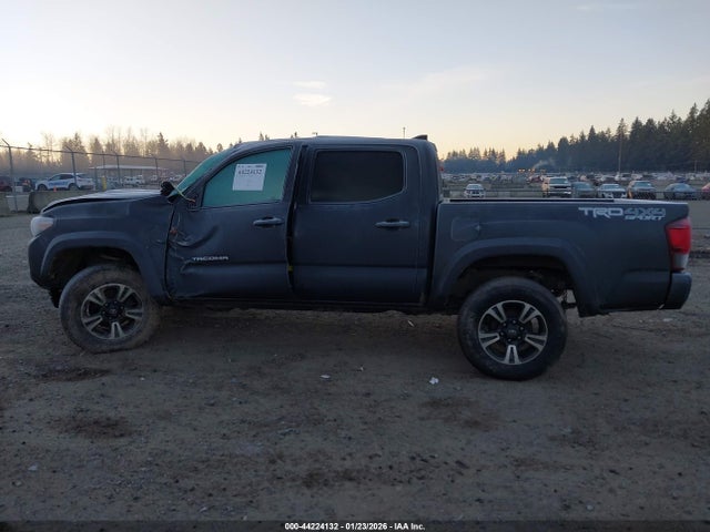 3TMCZ5AN4KM201457 Toyota Tacoma Trd Sport