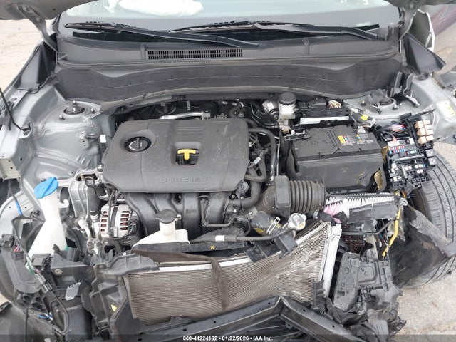 KNDER2AA7R7560505 KIA SELTOS EX
